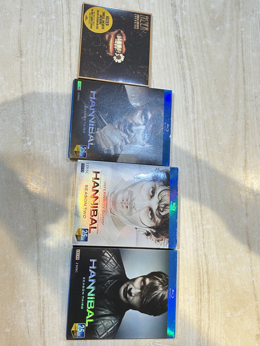 bornspiked's tweet image. an amazing original haul 😭 i’m actually shaking that i get to have the hannibal dvd 🥹