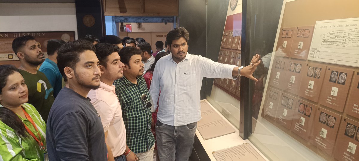 IndianMuseumKol's tweet image. On 12 July 2025, students from Netaji Subhas Administrative Training Institute visited Indian Museum, Kolkata. Our experts conducted a guided tour, offering insights into the museum’s diverse collections and heritage.

#CulturalHeritage #MuseumTour #HeritageEducation