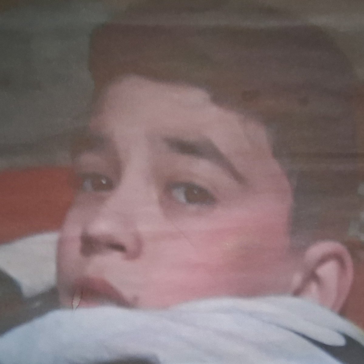 اذا سالوني عن جمال الدنيا سوف اكتفي بذكر اسمك محمد بلال الداوري لانه اجمل شيء في قلبي.👇