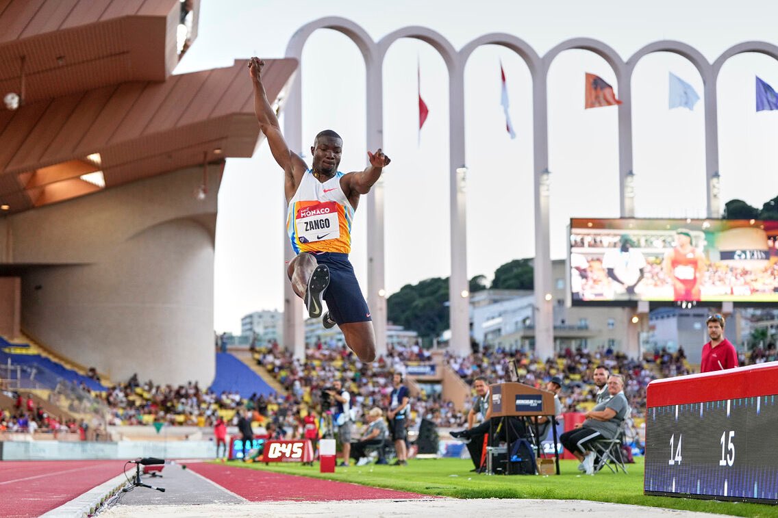 Pas de victoire à Monaco

17m09! C'est pas vraiment ce qu'on espérait mais c'est fait, c’est pris. 

On est officiellement qualifié pour la finale de la Diamond League en fin août 2025. Il y a encore du temps pour se préparer et titiller encore le sommet! 

Serein et focus.
#HFZ