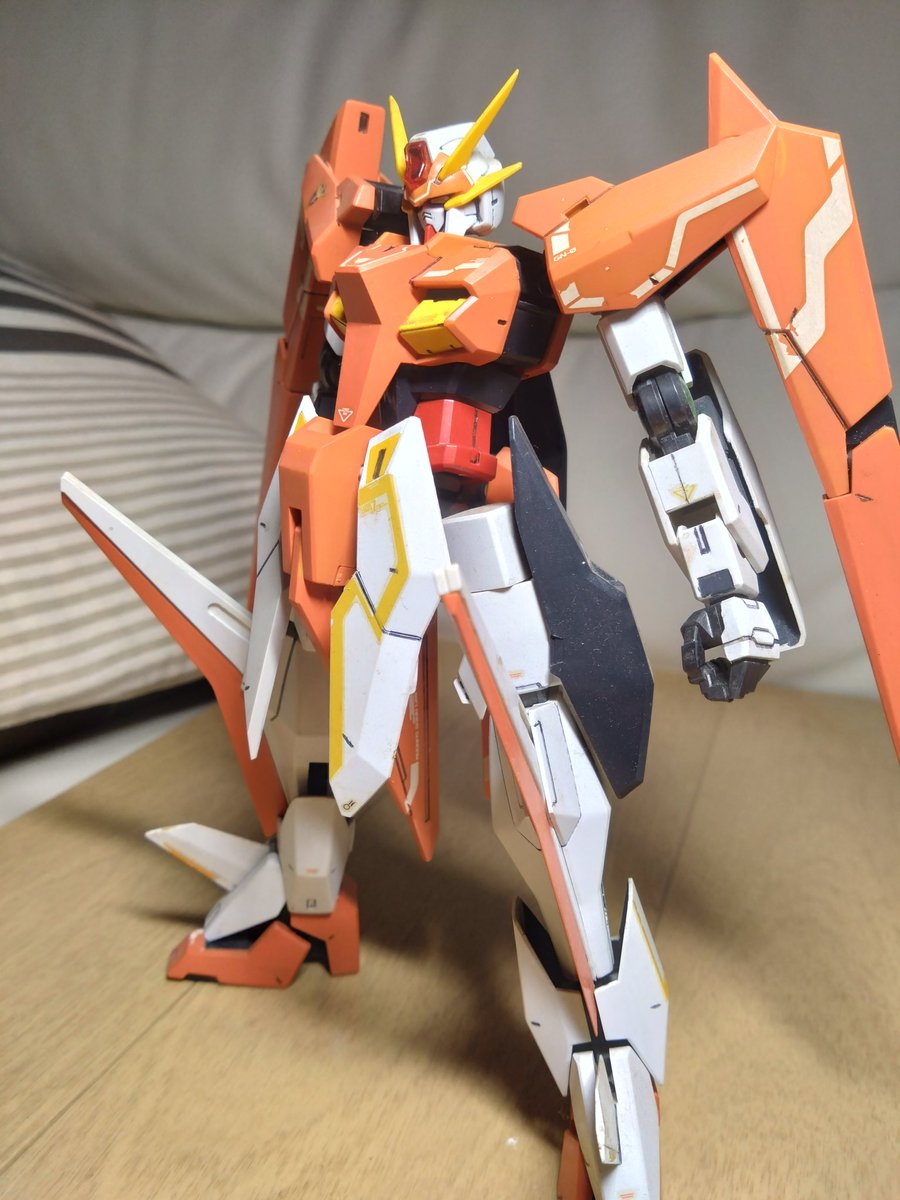 RoE720's tweet image. #だいだーいプラモ上げまへんか 
この２体もそのうち塗装したい😏