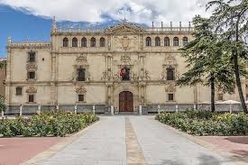 Anuncio de 10/06/2025 de la UAH, «por la que se convocan procesos de creación de bolsas/s de empleo de profesorado sustituto». Una de las áreas para las que se creará bolsa de trabajó será de la Historia de la Ciencia (código Z051/HC/2025/1) ... uah.es/es/empleo-publ…