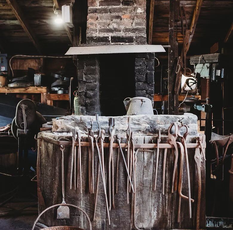 Today is a great day for Scotland and Canada’s shared history.
 
The replica of the Ship Hector, which brought Scottish settlers to Pictou, Nova Scotia in 1773, will take to the waters once again at 11 am AT.
 
For more info and to livestream the launch:
shiphectorcampaign.com