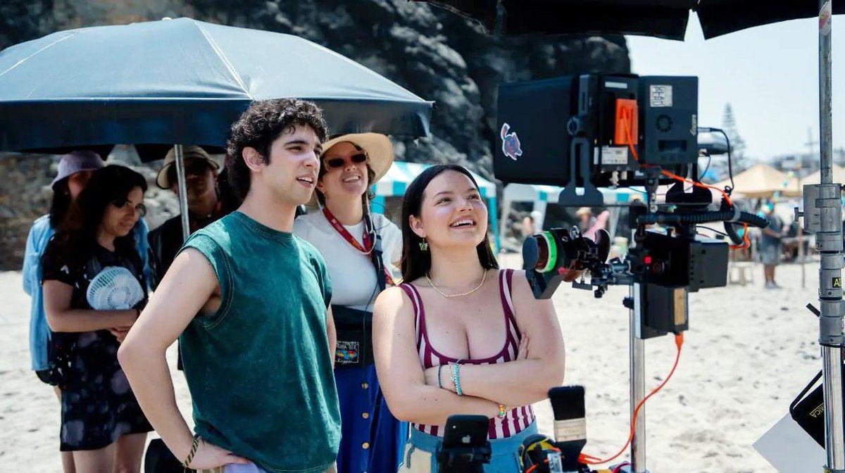 Video: "Los patos y las patas", el musical playero peruano con Francisca Aronsson y Diego Villarán

ow.ly/RurO50WoErI