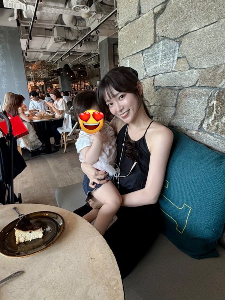 meru♡ (@meluxxpink) / X