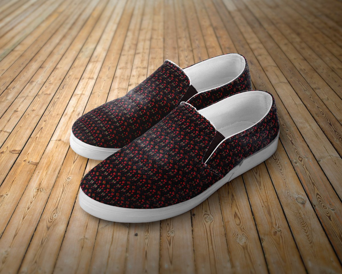 nexxusDesgns's tweet photo. 📷 Bold. Clean. Different.
When a print is more than just a design — it becomes a statement.

#Hashtags:
#DesignerEdition #CustomPrintShoes #SlipOnStyle #VisualIdentity #BangladeshiDesign #FabricPrintDesign #UniquePatterns #WearYourStyle #CreativeFootwear #MinimalMood #StyleRede https://t.co/UDSszlNeeQ