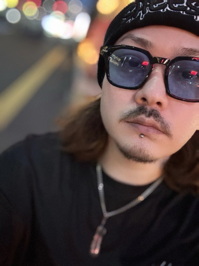 みなさん土曜日はいかがお過ごしですか　の顔