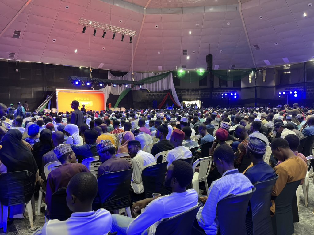 fuchaweb3's tweet image. Who is here @Web3north_con