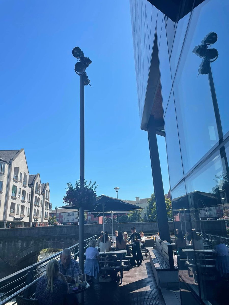 Boardwalk open today. Serving cool drinks, delicious mains, scrumptious desserts. Yes we have it all ! 
<a href="/glasshousesligo/">The Glasshouse</a> 
#sligo #WeekendVibes #hotel