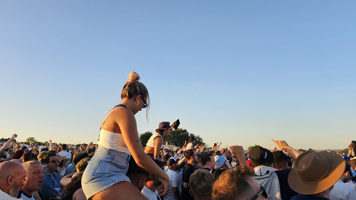 Eoin McCaul tweet media