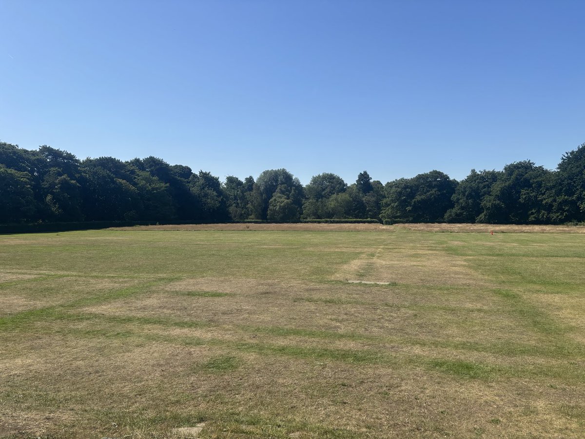 Kenny Saunders (@kenny9saunders) on Twitter photo 2 very very hot sessions this morning at Calderstones Park loads of water breaks helped the kid, but once again just look how all those kids/parents left the park today, we donβt just coach football at our free coaching sessions #FreeFootball β¦<a href="/JagotaRavinder/">FREE FOOTY COACHING</a>β© 2 very very hot sessions this morning at Calderstones Park loads of water breaks helped the kid, but once again just look how all those kids/parents left the park today, we donβt just coach football at our free coaching sessions #FreeFootball β¦<a href="/JagotaRavinder/">FREE FOOTY COACHING</a>β©