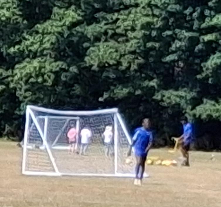 MickBrown3's tweet image. Pleased to catch up with Wayne Henry and the amazing Pheonix United to look at the fantastic community work they are doing with young people from the age of three years and upwards. #FootballMakingPeople