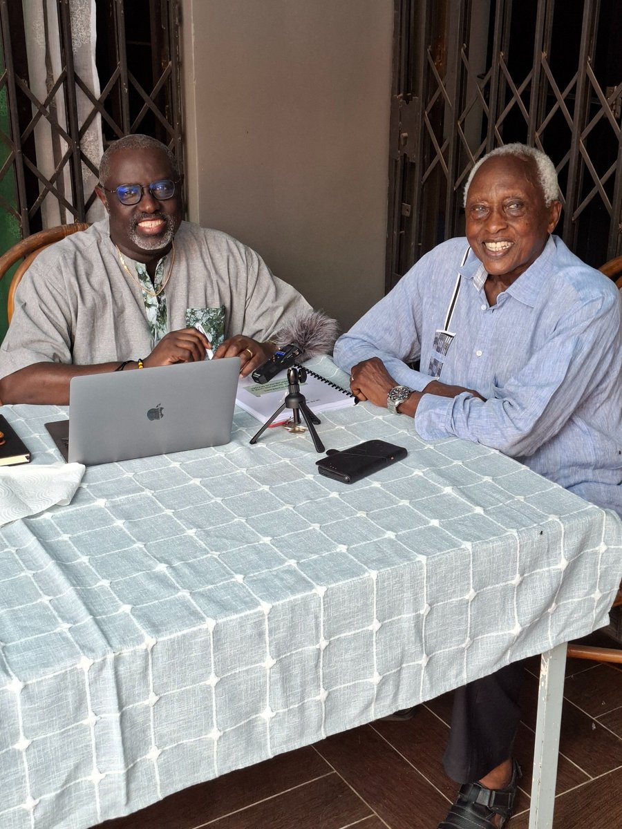 Histoire &amp; Mémoire
À Abidjan, des moments d’une rare intensité partagés avec le Dr Pie Masumbuko, 94 ans. Un baobab, l’un des derniers témoins et acteurs de notre histoire. Pour moi, épris de mémoire et d’héritage, des échanges habités par la densité de son parcours...