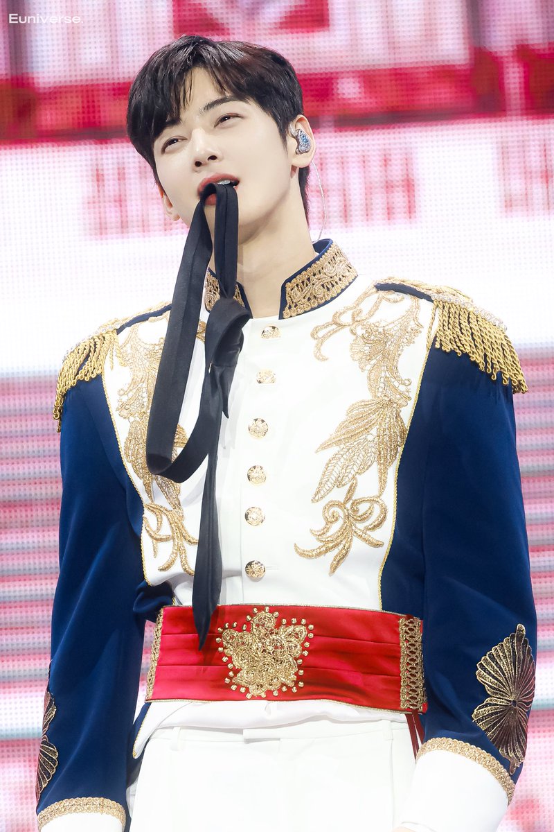 Euniverse_0330's tweet photo. 250712

#차은우 #CHAEUNWOO
#아스트로 #ASTRO https://t.co/CZQ3xnMoK2