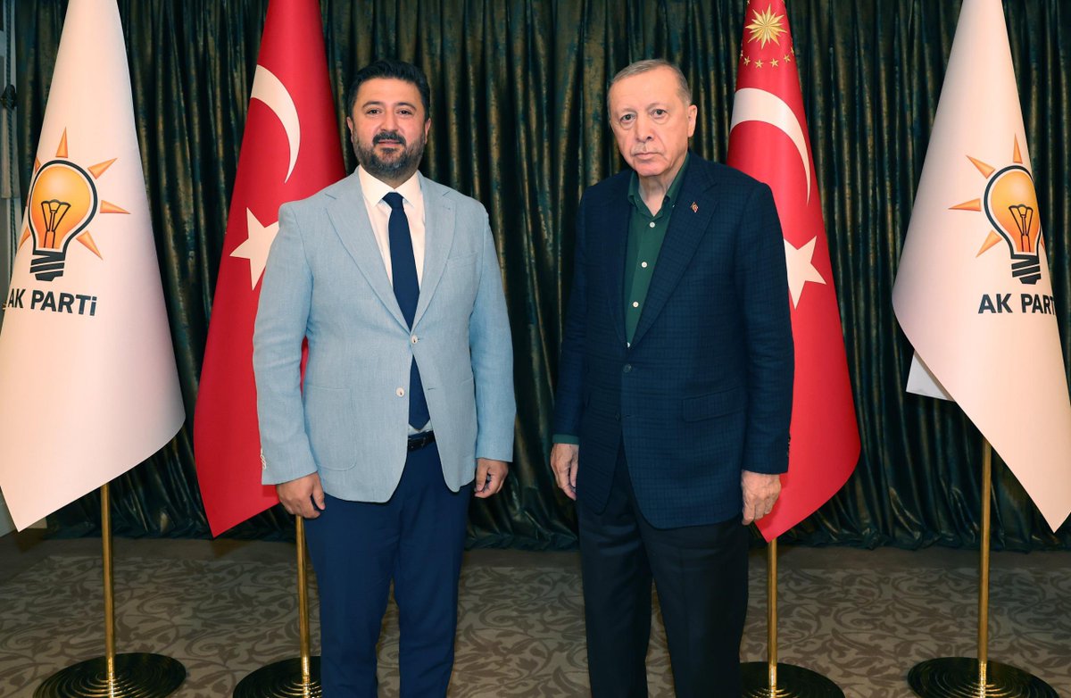 Emre ÇALIŞKAN (@emre_caliskann) on Twitter photo 📍Kızılcahamam
AK Parti 32. İstişare ve Değerlendirme Toplantısı vesilesiyle Sayın Cumhurbaşkanımız <a href="/RTErdogan/">Recep Tayyip Erdoğan</a>’ın kıymetli kabulleriyle,
kadim şehrimiz Nevşehir’in temel meselelerini doğrudan arz etme fırsatı buldum.
Nevşehirimizin yarınları adına böylesine önemli bir 📍Kızılcahamam
AK Parti 32. İstişare ve Değerlendirme Toplantısı vesilesiyle Sayın Cumhurbaşkanımız <a href="/RTErdogan/">Recep Tayyip Erdoğan</a>’ın kıymetli kabulleriyle,
kadim şehrimiz Nevşehir’in temel meselelerini doğrudan arz etme fırsatı buldum.
Nevşehirimizin yarınları adına böylesine önemli bir