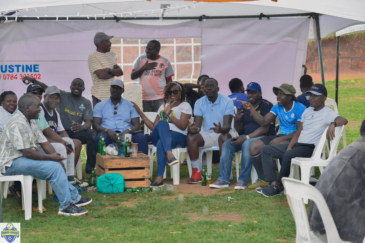 MwiriLeague's tweet image. A Saturday like this, we would be chilling😎, having good vibes and playing some soccer⚽️, enjoying nice drinks and good music 🕺💃 at #MwiriLeague 🔥
But worry not we’re coming back soon. Just be ready😁💪 @mtnmomoug @UgandaBreweries @CentenaryBank @Mwirian1911 @MwiriSACCO…