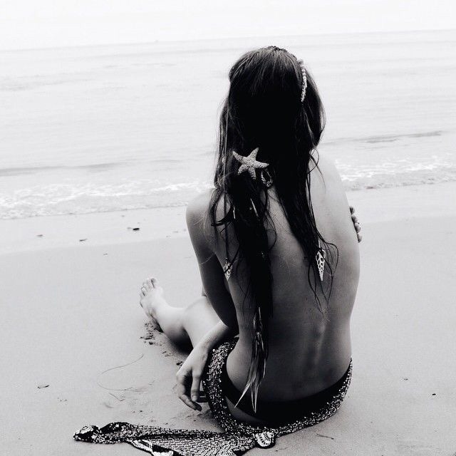 paco_blues's tweet photo. Calma es mirar al mar, y el mar nunca está quieto.
(Sara Bueno) https://t.co/kV7VnRchRB