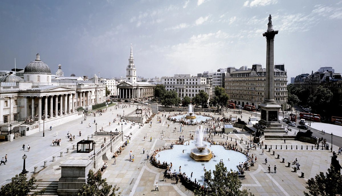 Chess_Fest's tweet image. Measuring 110m x 110m - Trafalgar Square is the largest square in the capital. Tomorrow sees all of it covered by hundreds of chess boards, 10 giant sets &amp;amp; living chess display. If you love #chess, come on down and play in the glorious sun - completely FREE thanks to @xtxmarkets