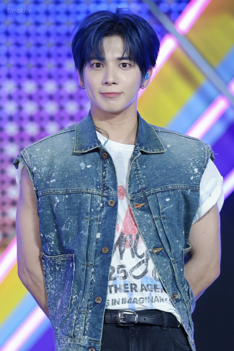 250710 전국반짝투어
 
나 봐라냥  ‼️¸◕ˇ‸ˇ◕˛‼️

#태현 #강태현  #TAEHYUN #テヒョン 
#투모로우바이투게더 #TXT  
#TOMORROW_X_TOGEHTER