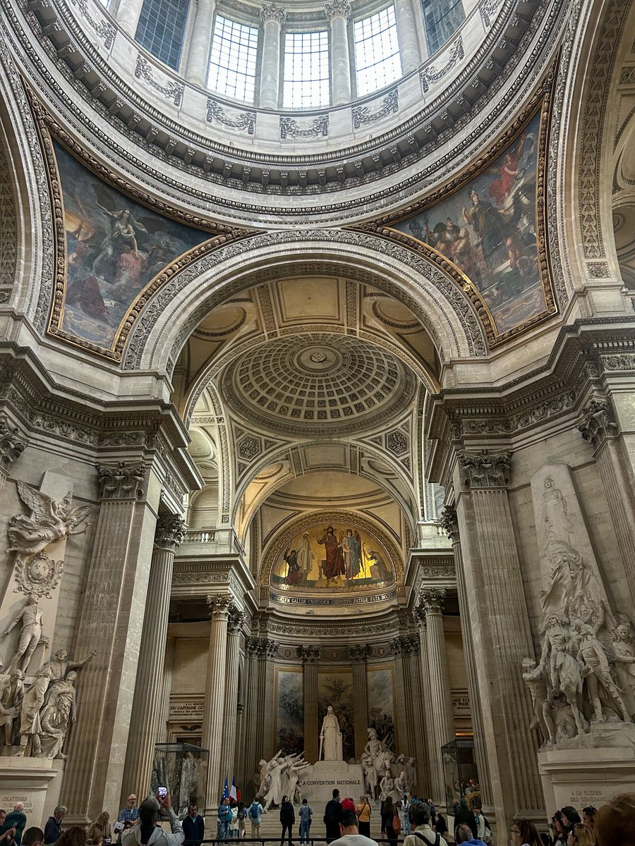 NataliiaRubio's tweet photo. Paris 🇫🇷 https://t.co/dyalmFVOnk