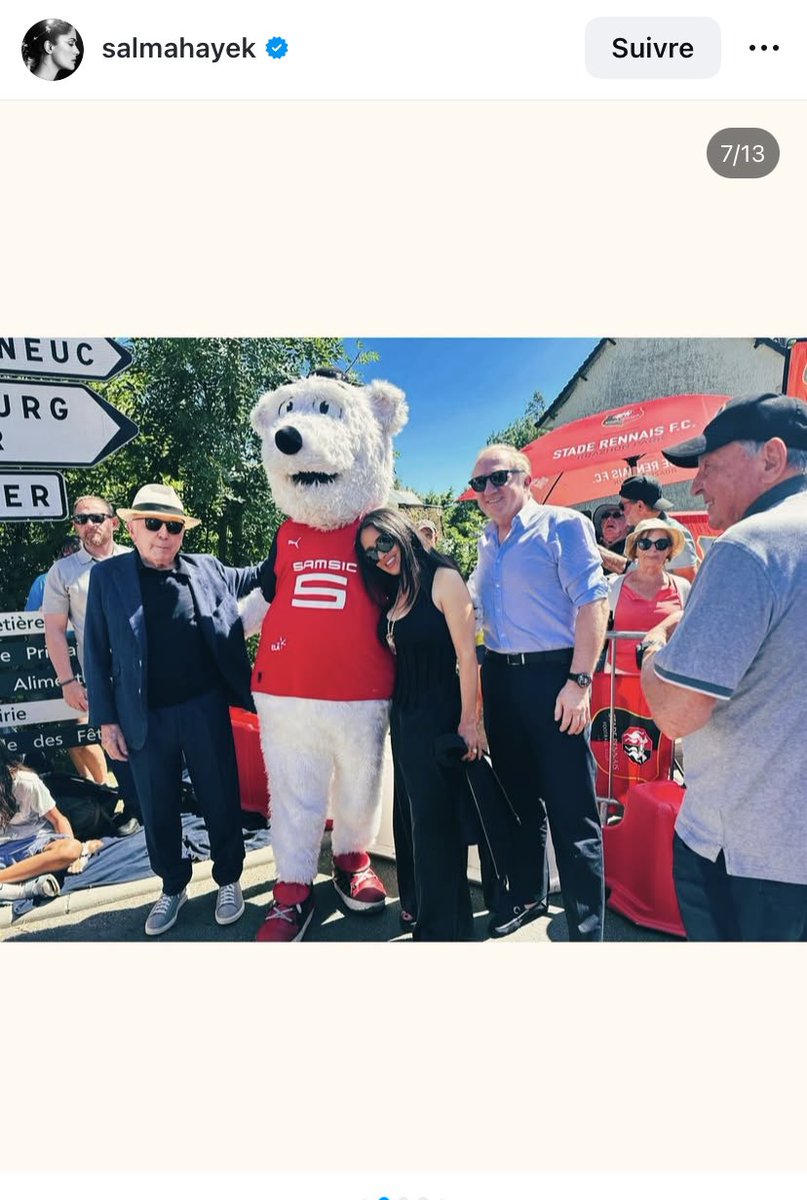 Belle journée #SRFC et Tour de France hier pour la famille Pinault et Salma Hayek, qui a même fait péter le bob Cochounou !