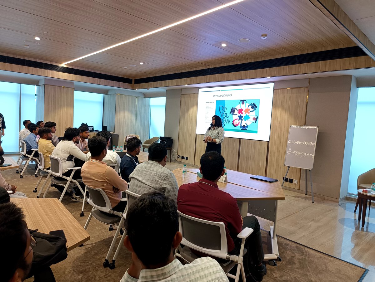 aplapollo_tubes's tweet image. Equipping future professionals with skills that matter.

From campus to corporate, we're equipping young professionals with the skills, mindset, and confidence to thrive in the workplace and lead with responsibility.

#APLApollo #TrainingSessions #CorporateMeeting
