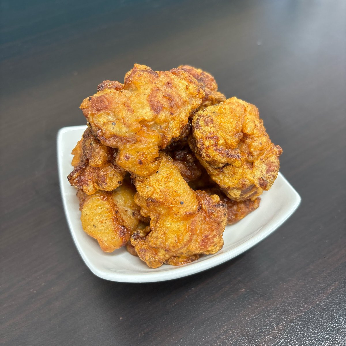 akagi_wen's tweet photo. なぎとら、そうまが食べてくれた本日の赤城ウェン唐揚げがこちら！🤩

頼む！おかわりくれ！！ https://t.co/H6WHDux2A3