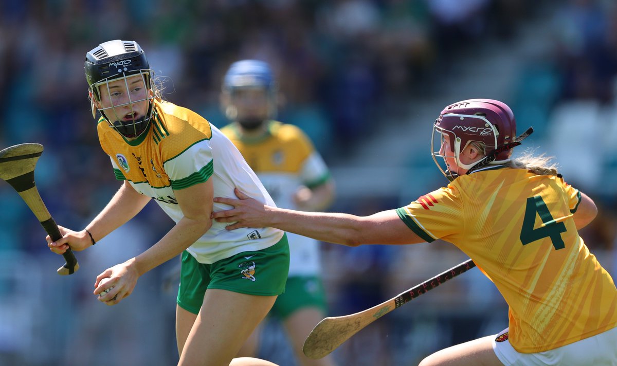 🟢⚪️🟡Offaly are going to Croker!

The Faithful County defeat Antrim, 1-16 to 2-12 in a nail-biting Glen Dimplex All-Ireland Camogie Intermediate Championship Semi-Final!

#OurGameOurPassion