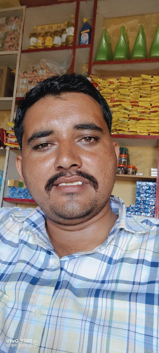 DALU_RAM_97's tweet photo. Si भर्ती रद्द करो भजना काका होश में आओ 
#माफिया_संरक्षक_भाजपा https://t.co/kRxazCXu9j