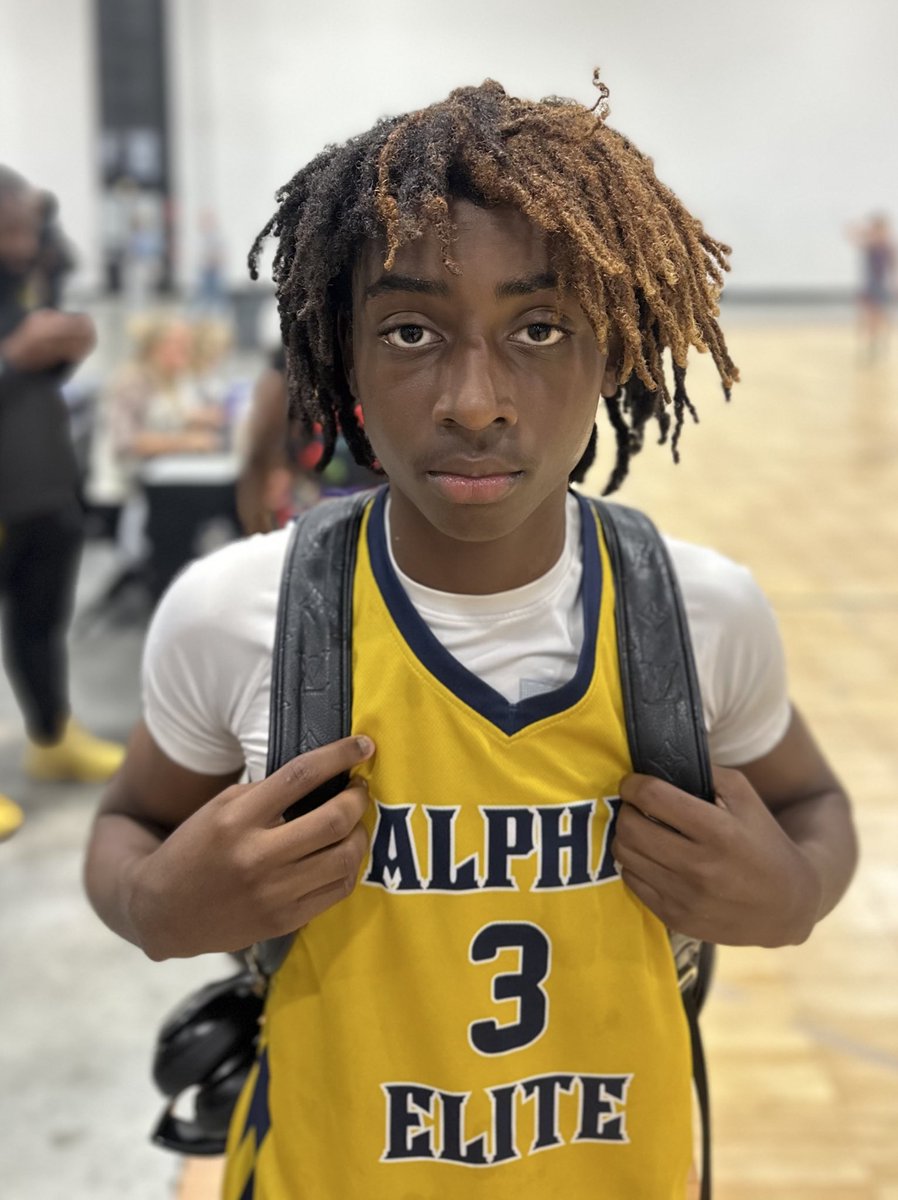HoopSeenNEXT's tweet image. Markel Toles was tough to keep out of the paint in Alpha Elite’s win. He finished in a variety of ways and knocked down a couple of threes. #BOTS
