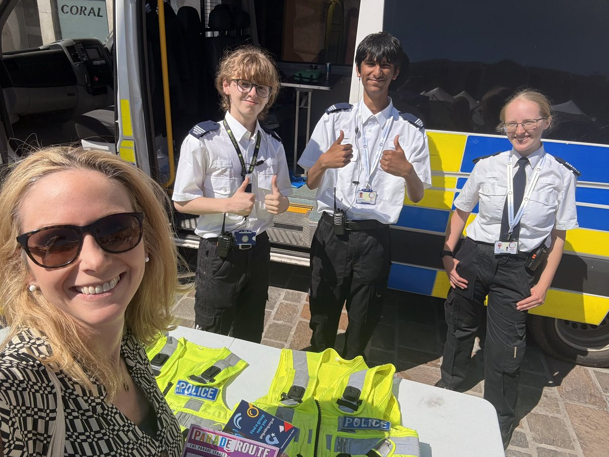 Lucy Rigby KC MP (@lucyrigby) on Twitter photo Last one! A fantastic #Pride2025 ๐๐ <a href="/NorthantsPolice/">Northants Police</a> <a href="/NorthantsOPFCC/">NorthantsOPFCC</a> <a href="/northantsfire/">Northamptonshire Fire & Rescue</a> <a href="/EmmaRobertsNN/">Emma Roberts</a> Last one! A fantastic #Pride2025 ๐๐ <a href="/NorthantsPolice/">Northants Police</a> <a href="/NorthantsOPFCC/">NorthantsOPFCC</a> <a href="/northantsfire/">Northamptonshire Fire & Rescue</a> <a href="/EmmaRobertsNN/">Emma Roberts</a>