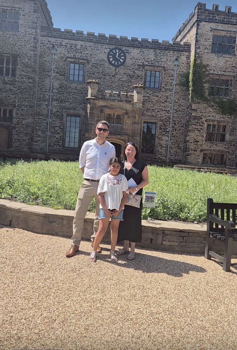 Afrasiab Anwar MBE 💙 (@afrasiab_anwar) on Twitter photo Service at Towneley Hall commemorating #SrebrenicaGenocide #30years thank you to all those who attended particularly the Bosnian families from Burnley. <a href="/burnleycouncil/">Burnley Council</a> <a href="/ClivigerSchool/">ClivigerPrimarySchool</a> represented by staff and pupil Service at Towneley Hall commemorating #SrebrenicaGenocide #30years thank you to all those who attended particularly the Bosnian families from Burnley. <a href="/burnleycouncil/">Burnley Council</a> <a href="/ClivigerSchool/">ClivigerPrimarySchool</a> represented by staff and pupil
