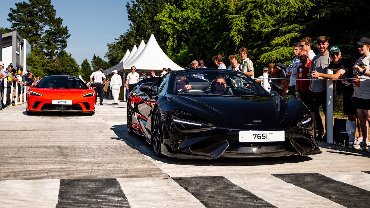 McLarenAuto's tweet image. Some of our jaw-dropping models in the Supercar Paddock at @fosgoodwood &amp;gt; Artura MCL38 &amp;gt; Solus GT &amp;gt; GTS &amp;gt; 765LT &amp;gt; 600LT

#McLarenAutomotive #McLarenFOS #FOS