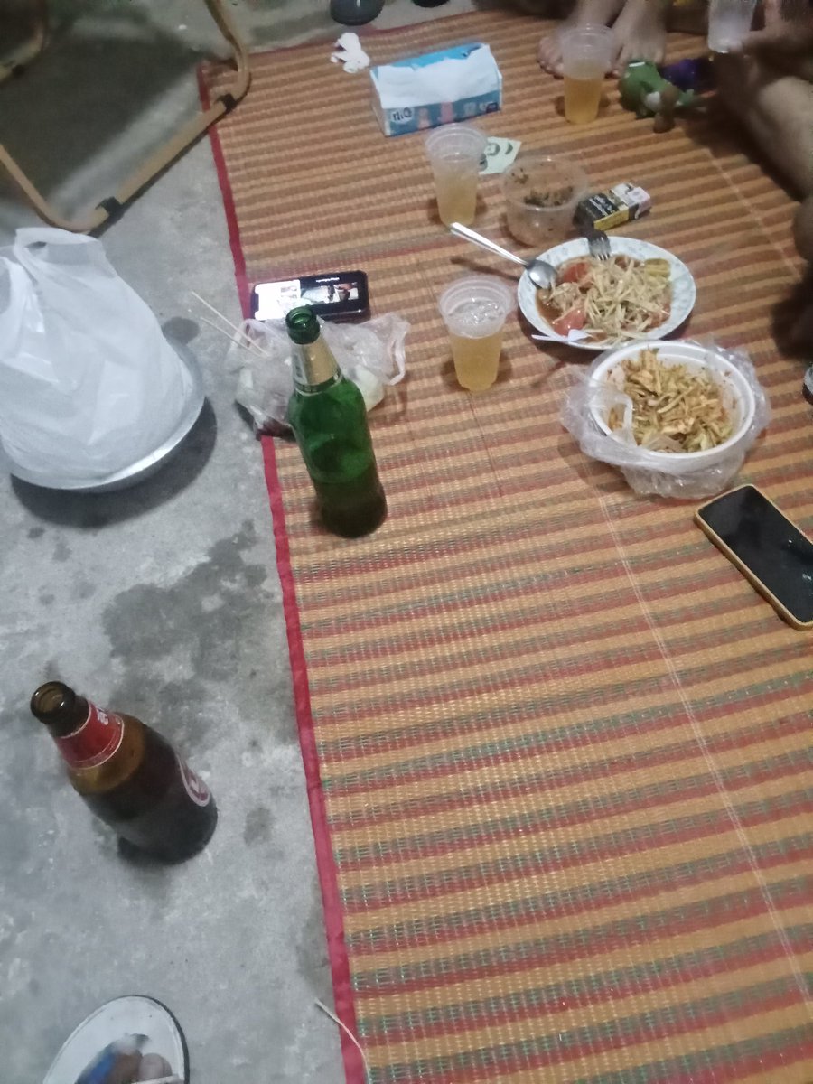 ฝนก้ตกไปทางไหนดี  คู่เเลก  คู่เเท้ มา
บุรีรัมย์