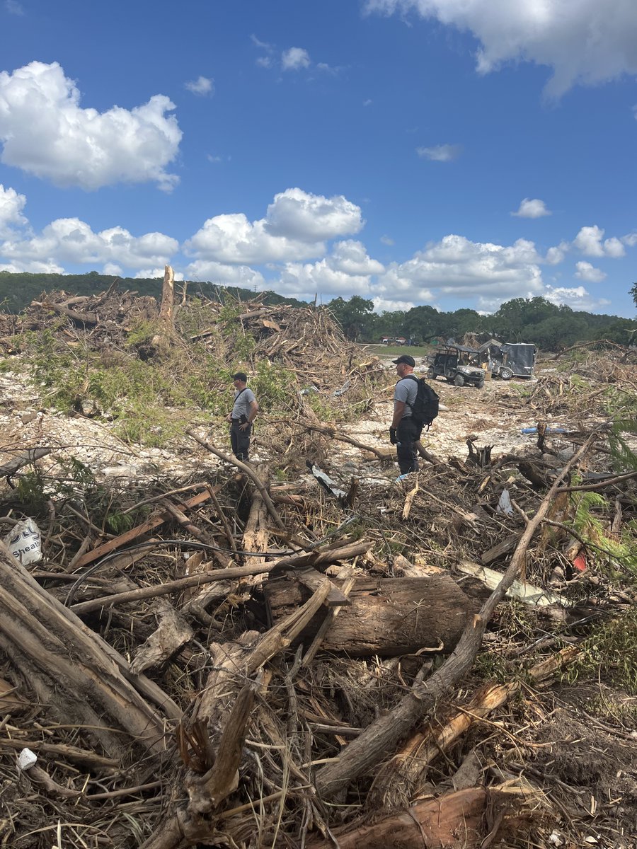 I spoke with some members of our state teams in Texas this morning as they prepared to begin their fourth day of recovery work along the Guadalupe River. Crews from @oshp and <a href="/ohiodnr/">OhioDNR</a> are embedded with the Texas Department of Public Safety in three separate units, combing through