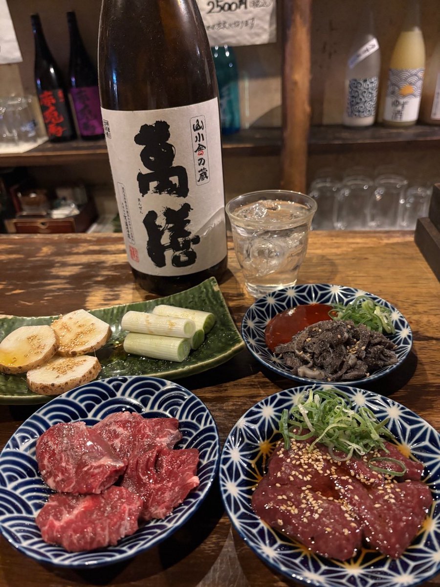 ひとり歩き　ひとり歩き　萬膳庵　大久保　侍士の門　燃ゆる想い 楽天市場】萬膳庵（いも焼酎｜焼酎）：日本酒・焼酎の通販