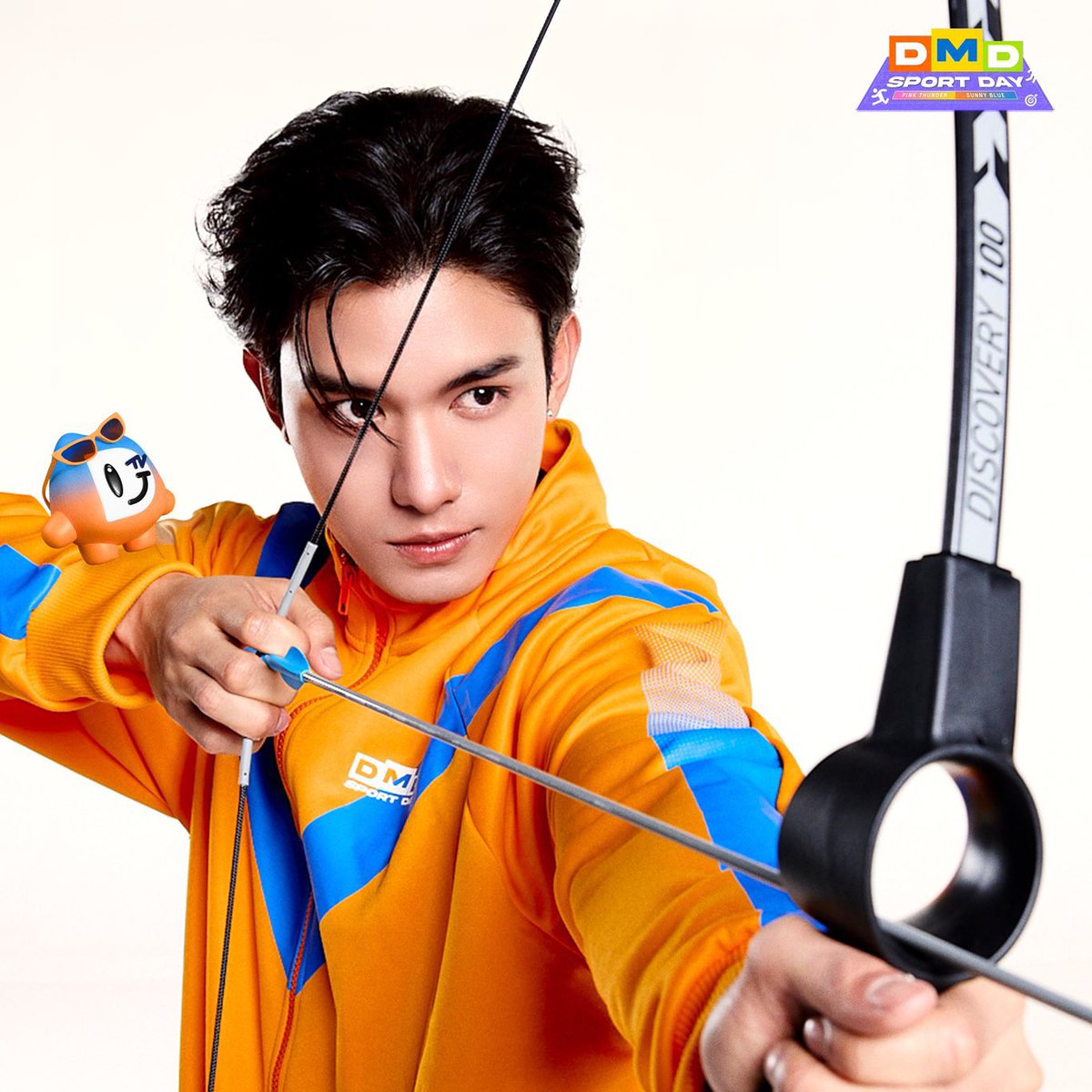 __siot__'s tweet photo. luat gang sports day🫶🏻
🖤=🏹 🥕=🏸(?) #NetJJ
🐶=🎮 🦖=🎮 #LatteKim https://t.co/bDFaMbqDcX