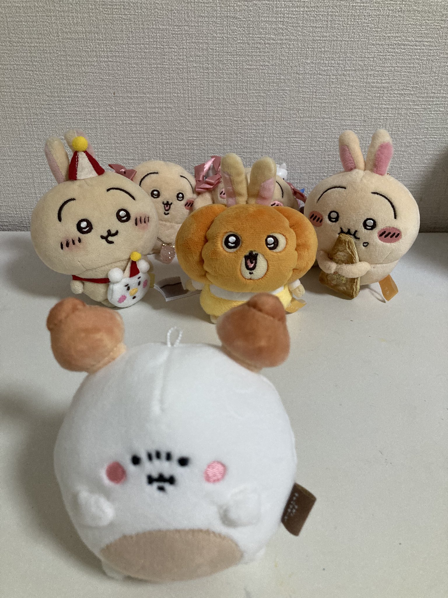 【バラ売り不可】うさぎ びっくり と ピスケ びっくり カナヘイの小動物 ピスケとうさぎ ぬいぐるみ びっくり - メルカリ