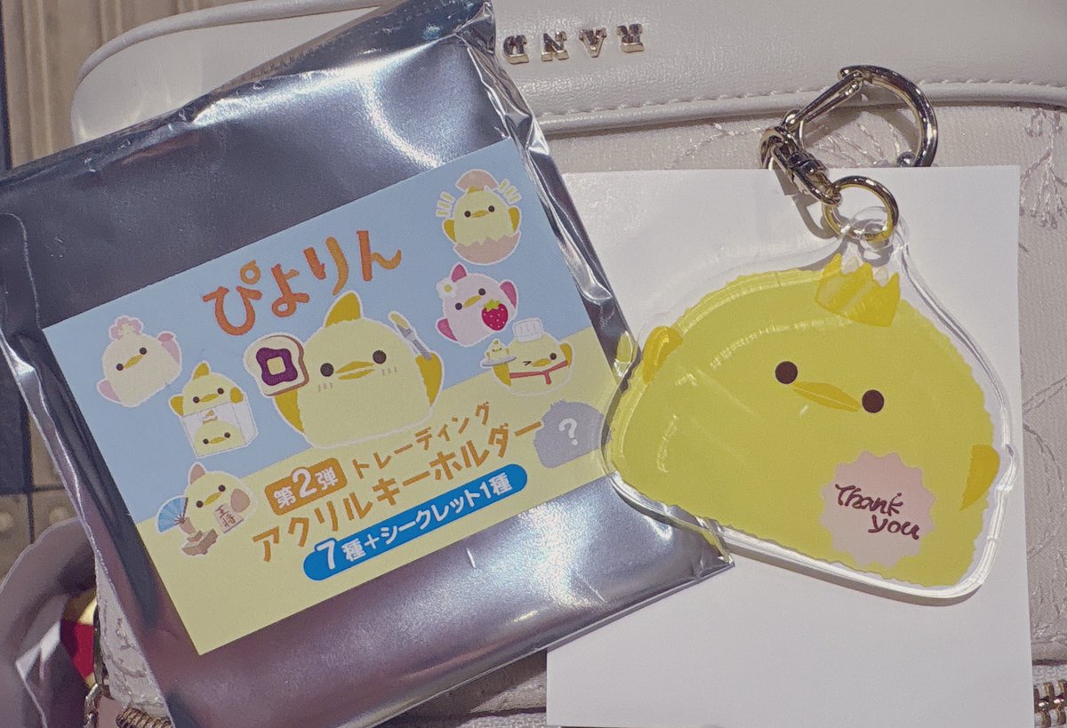 makaronicha's tweet photo. シークレットだ！＞ ̫＜ ♡ https://t.co/yqyHxGUpCR