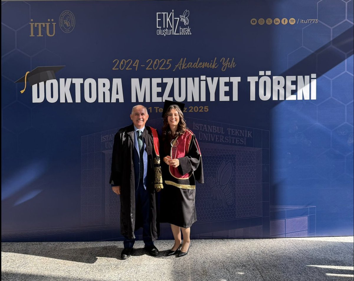 🏆 Aynı törende, araştırma grubumuzdan Dr. Başak Keskin’in doktora tezi İTÜ EN BAŞARILI DOKTORA TEZİ ÖDÜLÜ’ne ve Dr. Bahriye Eryıldız Yesir’in doktora tezi İTÜ DOKTORA TEZİ ÖZEL ÖDÜLÜ’ne layık görüldü. Bu ödüller, yürüttükleri çalışmaların ve emeklerinin açık bir göstergesidir.