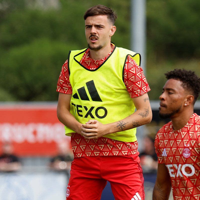 🚨🇦🇺 OFFICIAL | Kusini Yengi and Nicolas Milanović made their debuts for Aberdeen, both playing 45 minutes in a 2-0 win vs Cove Rangers. 🏴󠁧󠁢󠁳󠁣󠁴󠁿✅