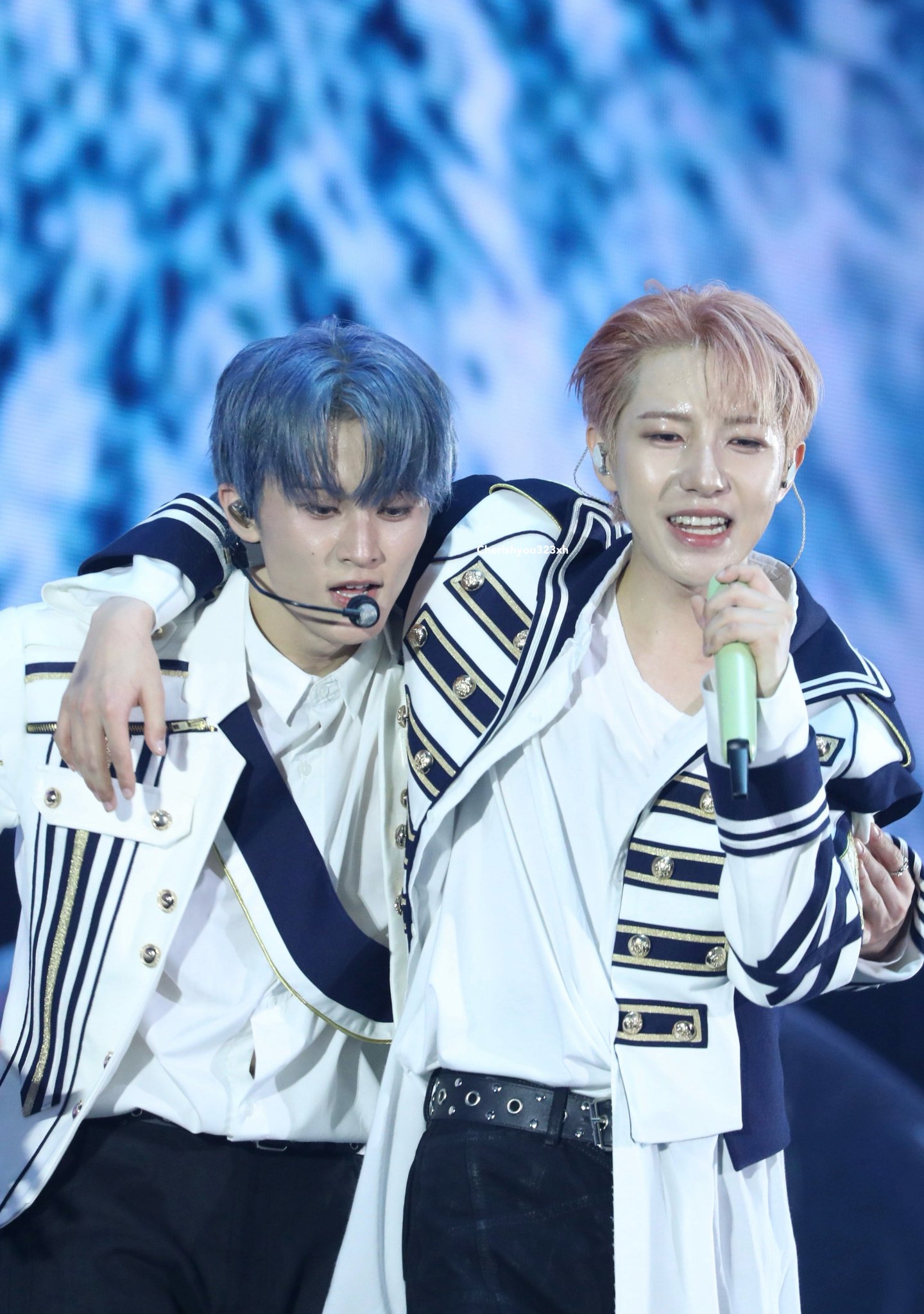 NCTDREAM ロンジュン トレカ THEDREAMSHOW 런쥔 仁俊 Dear My Yellow💛 on X: 
