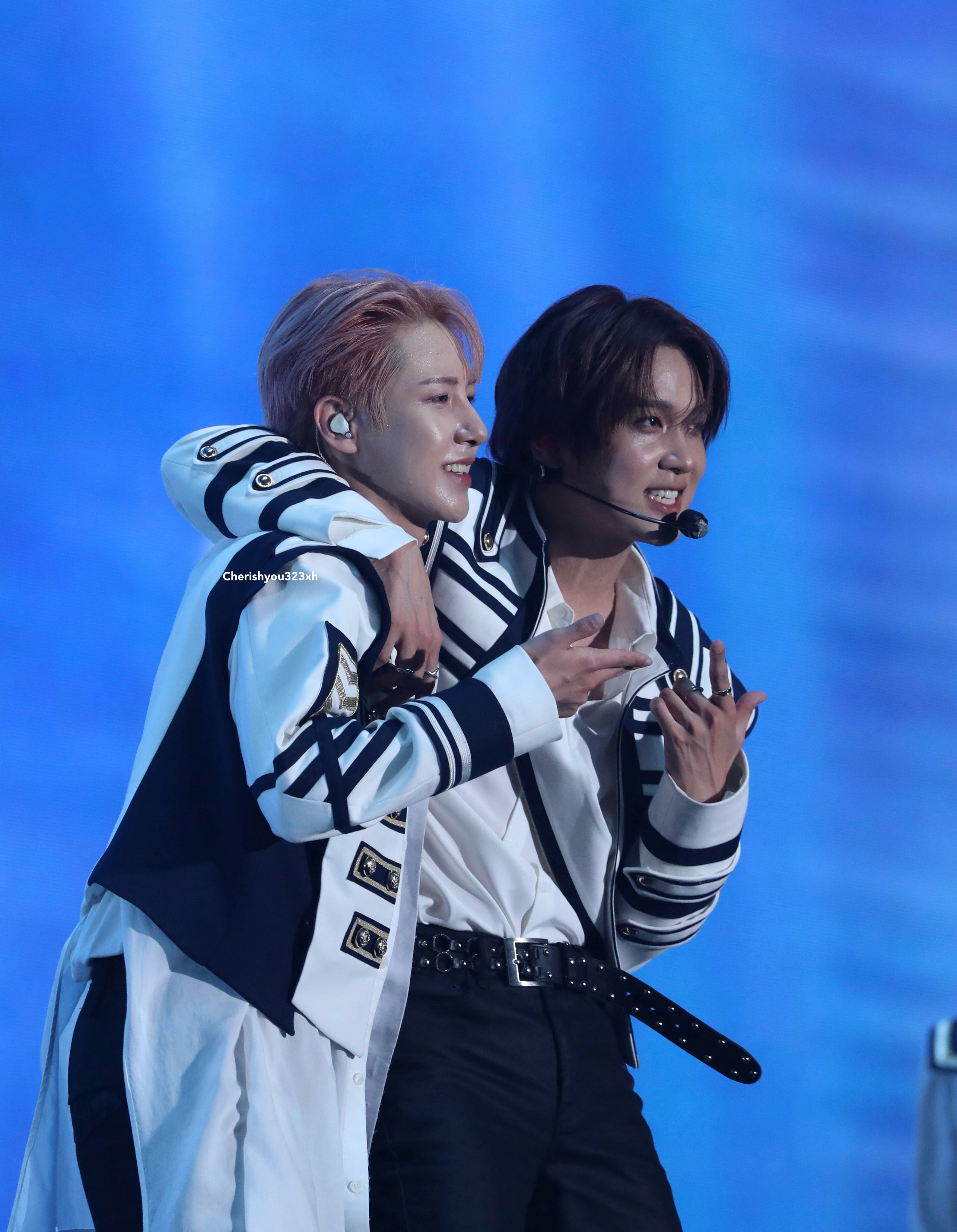 NCTDREAM ロンジュン トレカ THEDREAMSHOW 런쥔 仁俊 Dear My Yellow💛 on X: 
