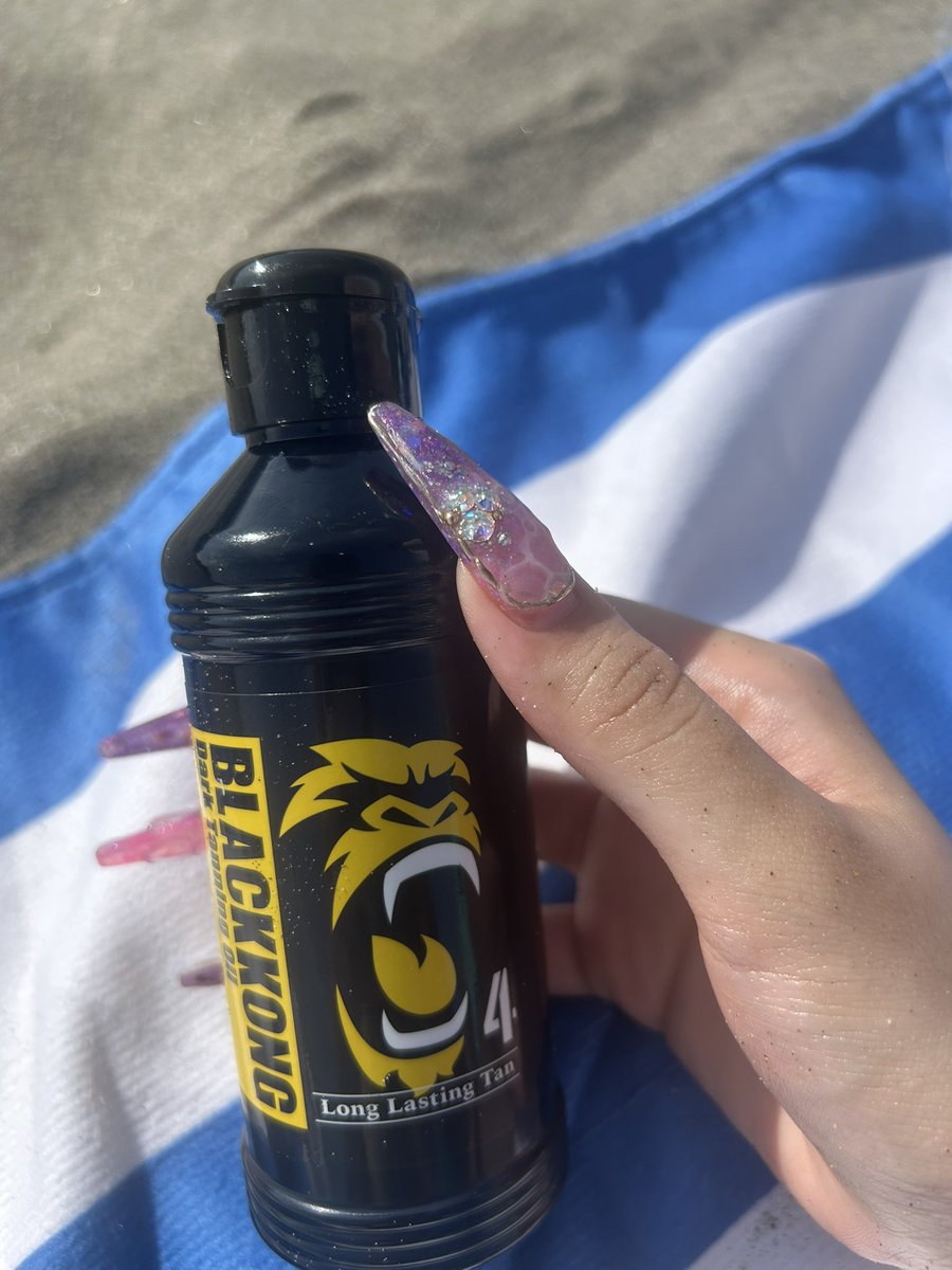 まどかさんの休日🌴🌊☀️
来週も肌焼きに行くよ^_^❕