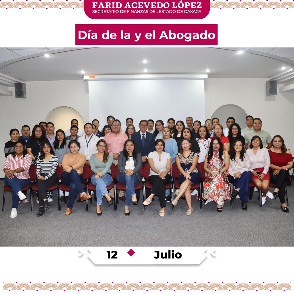 Este día, felicito a las y los abogados, de manera especial a quienes colaboran en la <a href="/SEFINGobOax/">SEFIN</a>, quienes con mucho profesionalismo suman a la transformación de la Administración Pública Estatal y a la construcción de una sociedad más justa.