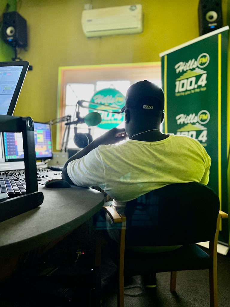 Taking You To The Top π₯ (@hillsfmkabale) on Twitter photo π€ Expect crispy vibes π₯ from the #reggaeboyskigezi π
<a href="/McShammy97/">Intr'L π―π</a> π€ <a href="/Levindeej/">Levinπππ</a> on the #hillsfmreggaevibes
Requests π
#freshhitsforkigezi
#takingyoutothetop π€ Expect crispy vibes π₯ from the #reggaeboyskigezi π
<a href="/McShammy97/">Intr'L π―π</a> π€ <a href="/Levindeej/">Levinπππ</a> on the #hillsfmreggaevibes
Requests π
#freshhitsforkigezi
#takingyoutothetop