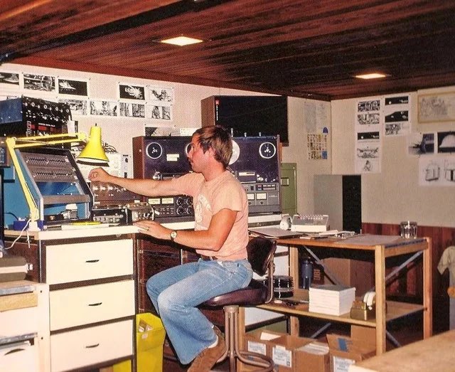 Happy birthday to the great Ben Burtt and hope everyone is out there having a good time celebrating Ben BurttDay!