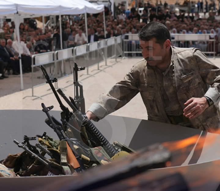 Tüm doğuşlar bir hayalle başlarmış.
Bugün yaşananlar belki yüreklerimizde Umut  ettiğimiz bir takım hayallerin tezahürü.
İnşallah bu tezahürler hakikate dönüşür.

Türkiye Yüzyılı #RecepTayyipErdoğan  Türk Kürt Arap Akp Mhp Dem