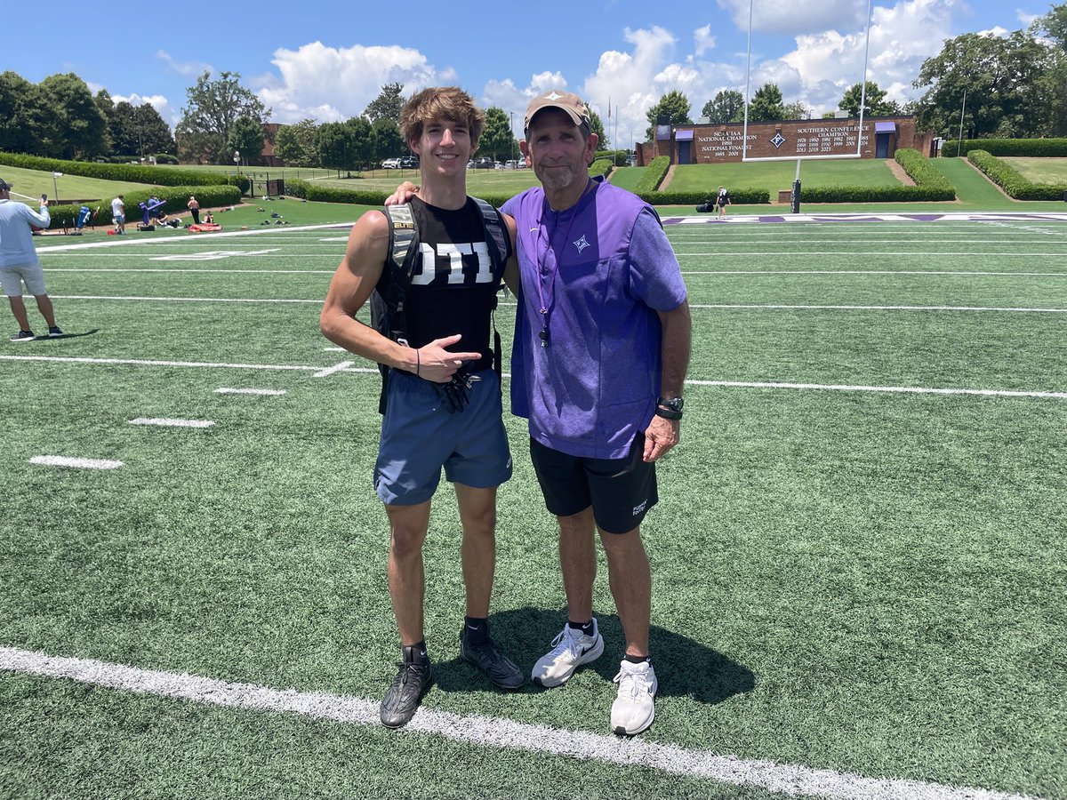 SotoKelly8's tweet image. Had a great time competing @PaladinFootball camp yesterday! Really appreciate the coaching from @CSpangDB @ToughOn Can’t wait to be back this Fall! @CoachKLewDL @Prov_Football @cmacc16 @David_Hickson @CoachOsbey