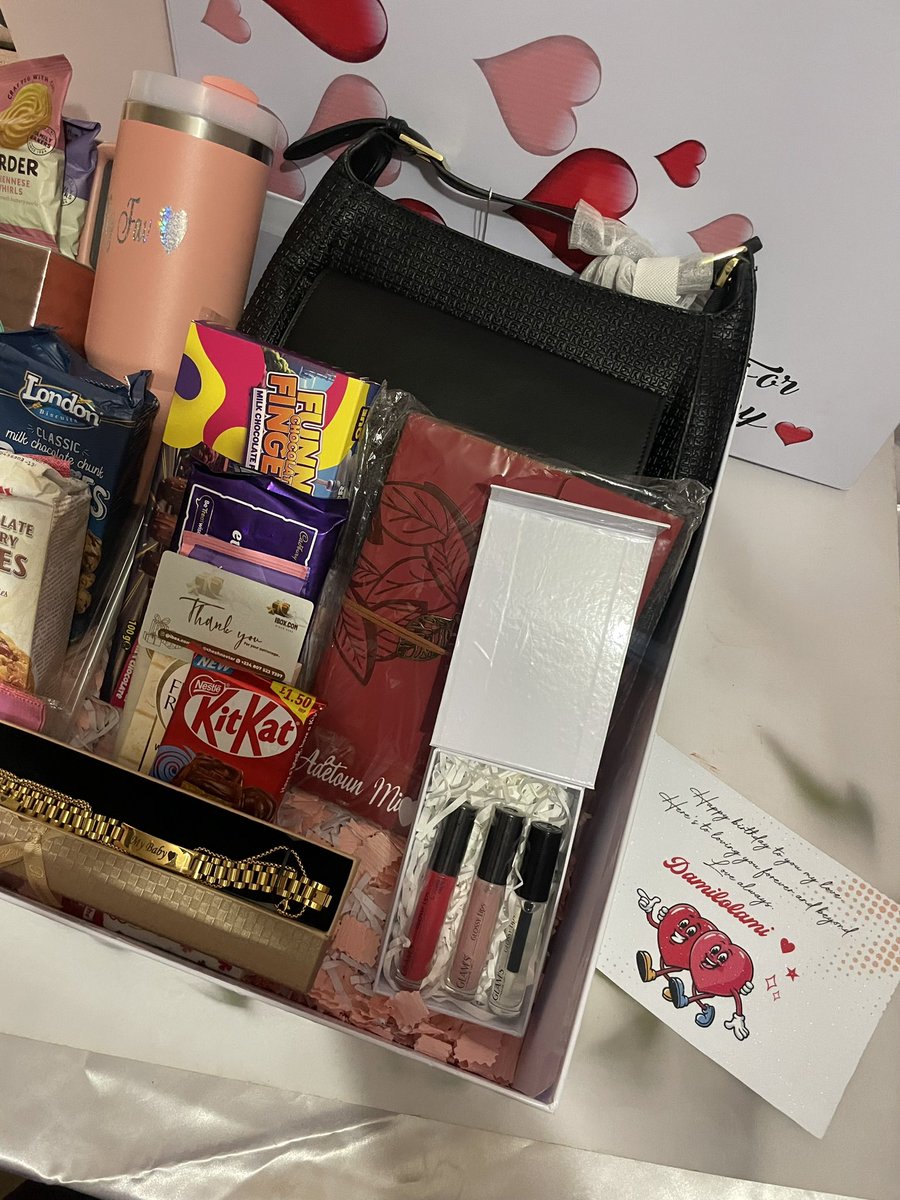 ibox_gift's tweet image. The curated for My Baby 250,000 Naira Gift Box! 🎁✨ Inspired by the art of giving, each customized item inside this box tells a story of love and luxury. Perfect for the one you love.
Feel free to adjust the details to fit your style and the specifics of your curated gift box!